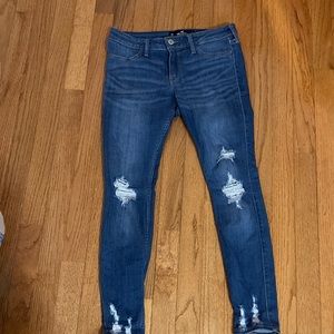 Hollister Ripped Skinny Jeans